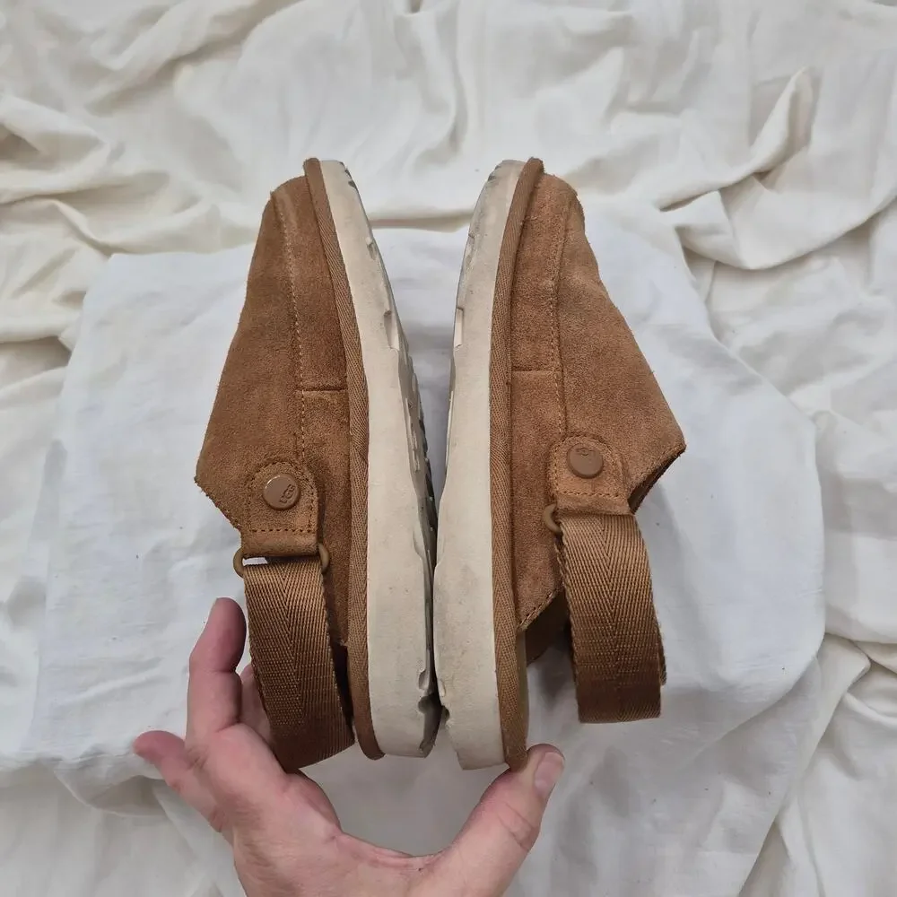 UGG Goldenstar Cozy Clog Cream chestnut Girl's size 3